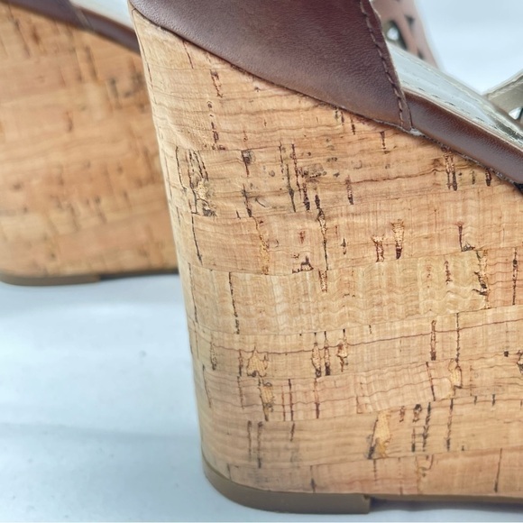 TAHARI Brown Leather Cutout Sandal Wedge Size 9M - Picture 7 of 9